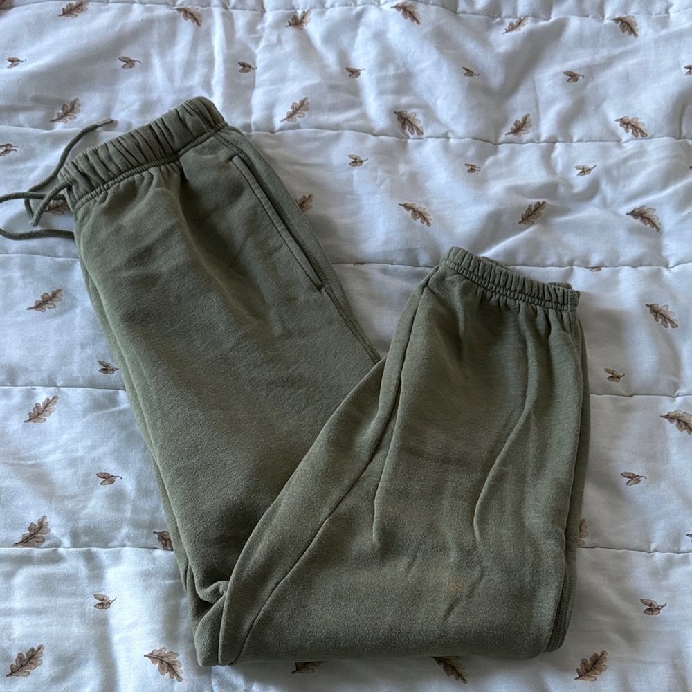 Old Navy Green baggy sweats